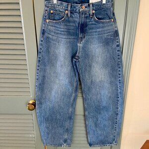 GAP High Rise Barrel Jeans - Size 4